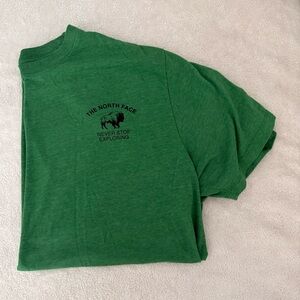 The North Face XL T-Shirt